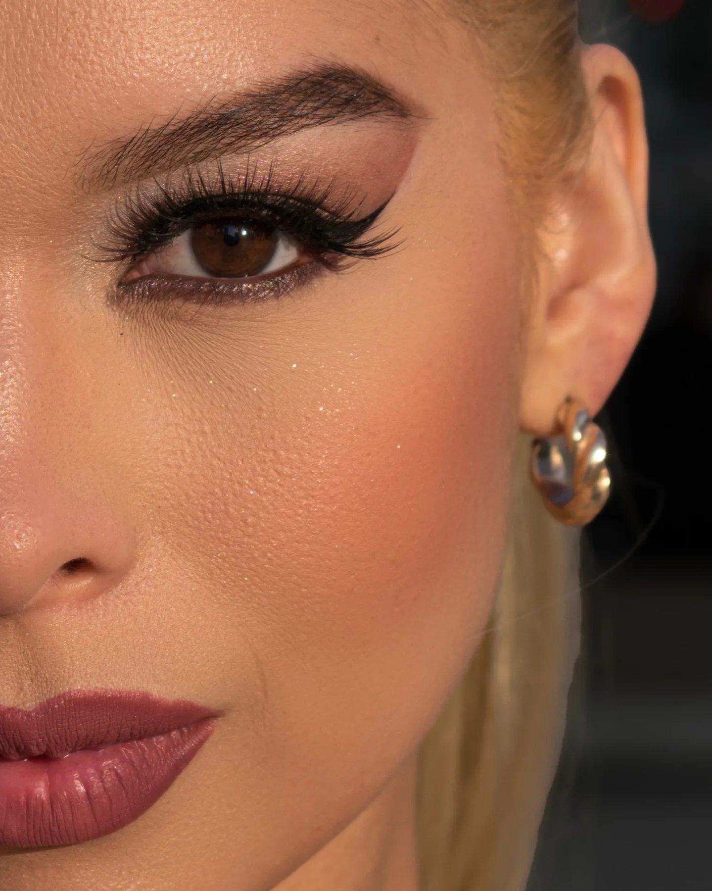 Portrait session at DIFC, Dubai, by Photoczaro